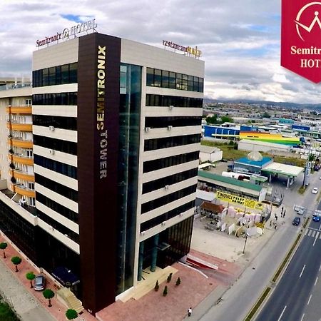 Semitronix Hotel Prishtina Pristina Esterno foto